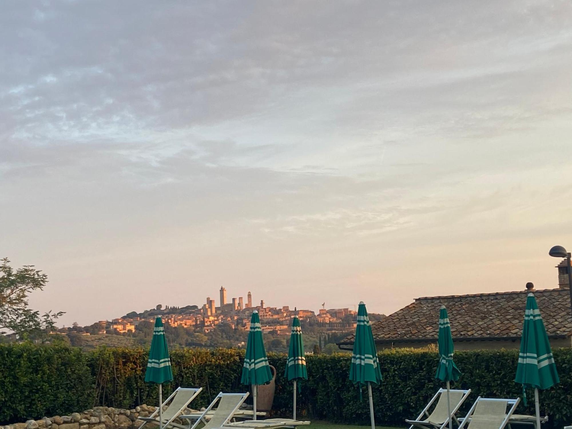 Bed & Breakfast Casale Gregoriano And Apartaments San Gimignano Exterior photo